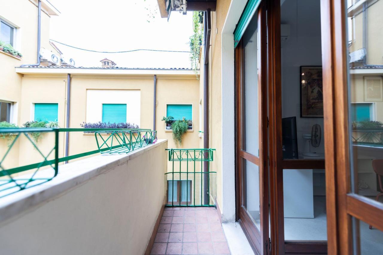 Verona Movie Lovers Apartment Exterior photo